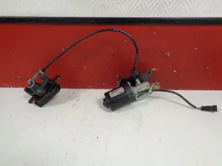 Steer Peugeot Metropolis 2017 - 2018