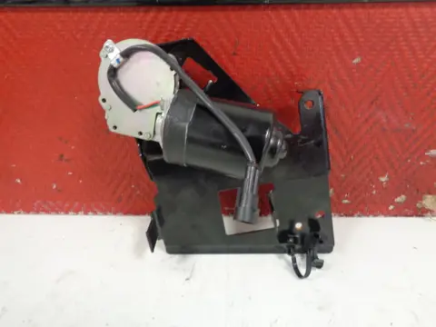 Steer Peugeot Metropolis 2017 - 2018