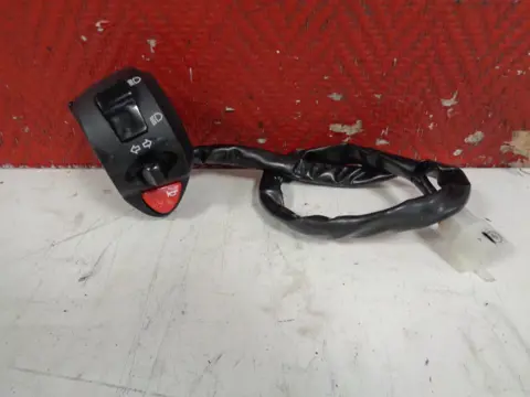 Handlebar switch assy left Peugeot Metropolis 2017 - 2018