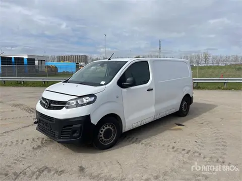 Opel Vivaro 1.5 75 KW KA L2H1 Selection (bj 2023)