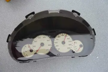 Onderdelen kilometerteller snelheidsmeter toerenteller