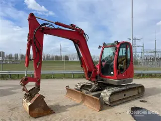 JCB 8085 Tracked Excavator (bj 2011)
