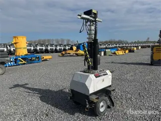 LUXTOWER Grid Light Tower (bj 2016)