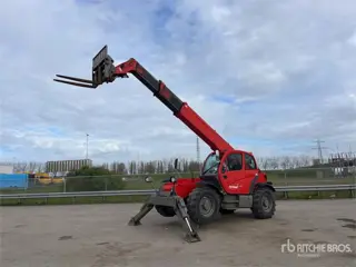 Manitou MT1440 (bj 2011)