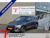 Volkswagen T-Roc 1.5 TSI 3x R-Line Automaat/Panoramadak/Trekhaak afneembaar/Navigatie/Virtual cockpi