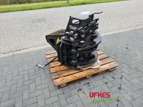 jak 300 Tree shear (bj 2018)