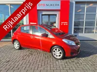 Toyota Yaris 1.3 VVT-i Now *Met Trekhaak!* (bj 2013)