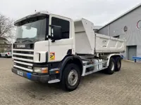 Scania 124-400 / 6X4 / RETARDER / BIG AXLE / FULL STEEL / 2SIDE TIPPER / OLD TACHO / AIRCO / MANUAL 