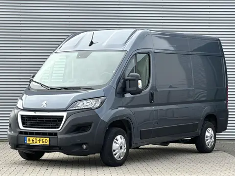 Peugeot Boxer 335 2.2 BlueHDi 140pk L2H2 Trekhaak|navi|airco