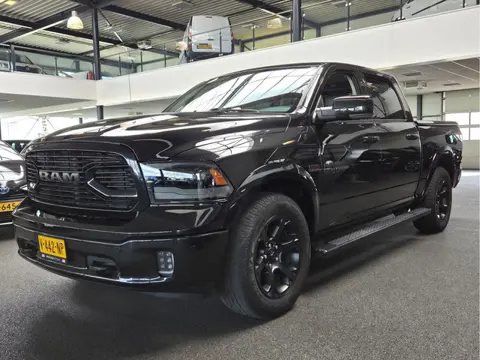 Dodge Ram 1500 5.7 V8 4x4 Quad Cab 6'4 Laramie / Trekhaak / LED-Licht / Stoelverwarming V+A
