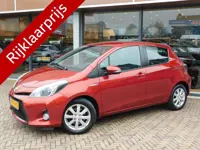 Toyota Yaris 1.5 Full Hybrid Aspiration | LMV (bj 2013)