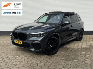 BMW X5 XDrive45e M-Sport l PANO l TREKHAAK l H&K l 22'' l TOPSTAAT!