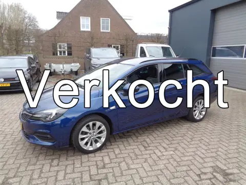 Opel Astra Sports Tourer 1.2 Business Elegance Ecc, Cruise, Navigatie, PDC v+a, carplay, half leer