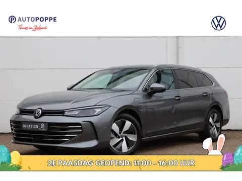 Volkswagen Passat Variant 1.5 eHybrid Business 204pk DSG6 |Massage | Trekhaak | HUD | Camera
