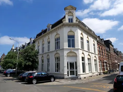 Woning aan de Sint Maartenslaan te Maastricht