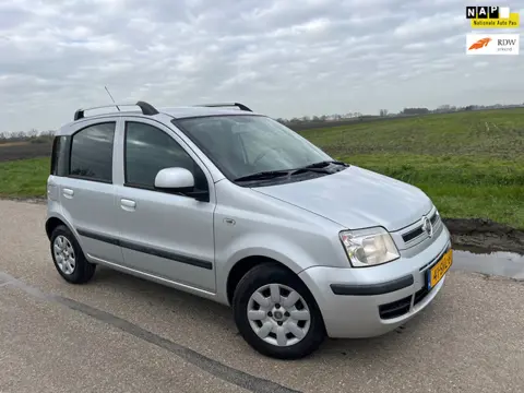 Fiat Panda 1.2 Edizione Cool / 2011 incl apk