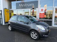 Toyota Yaris 1.3 VVTi Sol