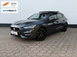 Seat Leon eHybrid PHEV FR l PANODAK l CAMERA l ACC l TOPSTAAT!