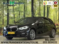 BMW 1-serie 118i Business Sport Line | Apple Carplay | Android Auto | Sfeerverlichting | Navigatie |