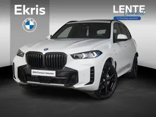 BMW X5 xDrive50e | M Sportpakket | Innovation Pack | Luchtvering | Comfort Access | Soft-Close | Pan