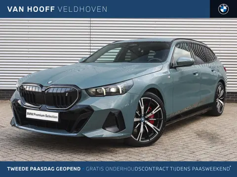 BMW i5 Touring eDrive40 High Executive M Sport / Comfort Access / M Sportonderstel / Adaptieve LED /