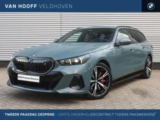 BMW i5 Touring eDrive40 High Executive M Sport / Comfort Access / M Sportonderstel / Adaptieve LED /