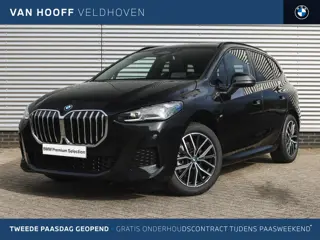 BMW 2 Serie Active Tourer 225e xDrive High Executive M Sport Automaat / Panoramadak / Trekhaak / Spo