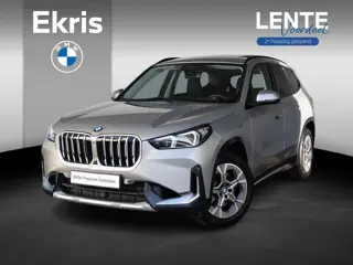 BMW X1 xDrive23i | Innovation Pack | Travel Pack | Comfort Access | Panoramadak | Stoelverwarming | 