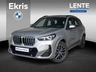 BMW X1 sDrive20i | M Sportpakket | Travel Pack | Verwarmd Stuurwiel | Comfort Access | 	Achteruitrij