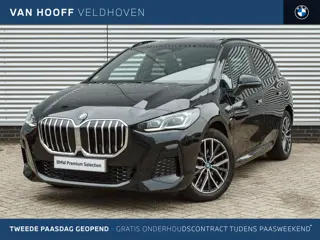 BMW 2 Serie Active Tourer 225e xDrive M Sport Automaat / Panoramadak / Sportstoelen / Achteruitrijca