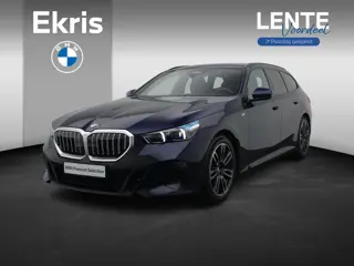 BMW 5 Serie Touring 520d M Sportpakket | Innovation Pack | Travel Pack | Comfort Pack | Trekhaak | H
