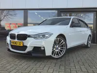 BMW 3 Serie Touring 320i High Executive + M-SPORT + HARMAN KARDON + XENON
