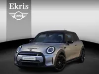 MINI Electric Cooper SE Classic Uitvoering | Glazen panoramadak | Harman-Kardon sound system | Piano