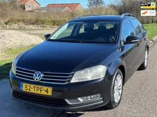 Volkswagen Passat Variant 1.6 TDI Trendline BlueMotion ECC Audio-CD/MP3 Navigatie LMV 16" Cruisecont
