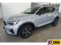 Volvo XC40 2.0 B3 Plus Dark Harman Kardon premium Camera
