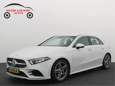 Mercedes-Benz A-klasse 180 Business Solution AMG WIDESCREEN / FULL LED / CARPLAY / CAMERA / STOELVER