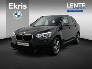 BMW X1 sDrive20i High Executive | M Sportpakket | Achteruitrijcamera | Panoramadak | Driving Assista
