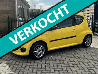 Peugeot 107 1.0-12V XR | airco | lm velgen | nieuwe apk keuring !
