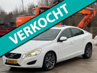 Volvo S60 2.0T Summum-automaat-dakje