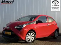 Toyota Aygo 1.0 VVT-i X-Fun NL Auto Dealer Onderhouden Airo Bluetooth