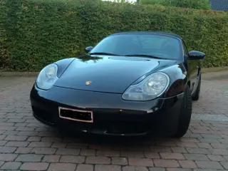 Porsche boxster 2500cc, 1997, 228000km, zwart metalic, zwarte 18" cup velgen, witte lichten