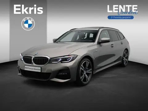 BMW 3 Serie Touring 330e Business Edition Plus | High Executive | Audio Media Pack | Parking Pack | 