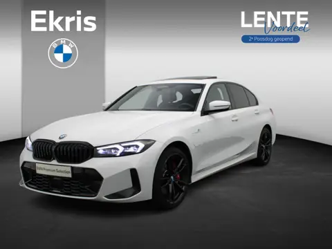 BMW 3 Serie Sedan 330e M Sportpakket Pro | Travel Pack| Innovation Pack | Entertainment Pack | Trekh