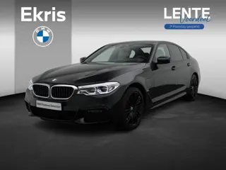 BMW 5 Serie Sedan 530e High Executive | M Sportpakket | Soft Close | Comfort Access | Trekhaak | Sto