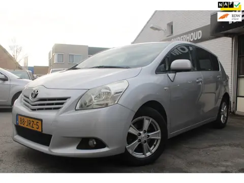 Toyota Verso 1.8 VVT-i Dynamic 7p. Automaat | Airco | Cruise control | Parkeer sensoren & Camera | S