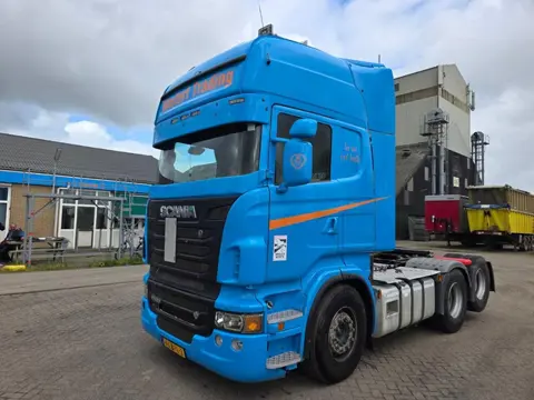 Scania R560 LA6X2 HNA Scania R560 V8 6x2 Trekker – Retarder – Highline – 560 PK – Euro 5 PM1211