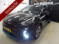 Kia e-Niro DynamicLine 64 kWh 3 fase SOH 100%! Stof/leer | LMV 17" | Stoel-stuur verw. | Camera | Wa