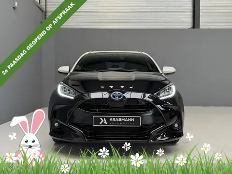 Toyota Yaris 1.5 Hybrid Executive Bi-Tone|HUD|Blindspot|Camera|Carplay