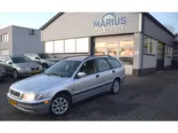 Volvo V40 1.8 16v Automaat Mystic Silver 122 pk