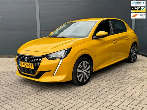 Peugeot 208 1.2 PureTech / Automaat / Carplay / Nap / Trekhaak